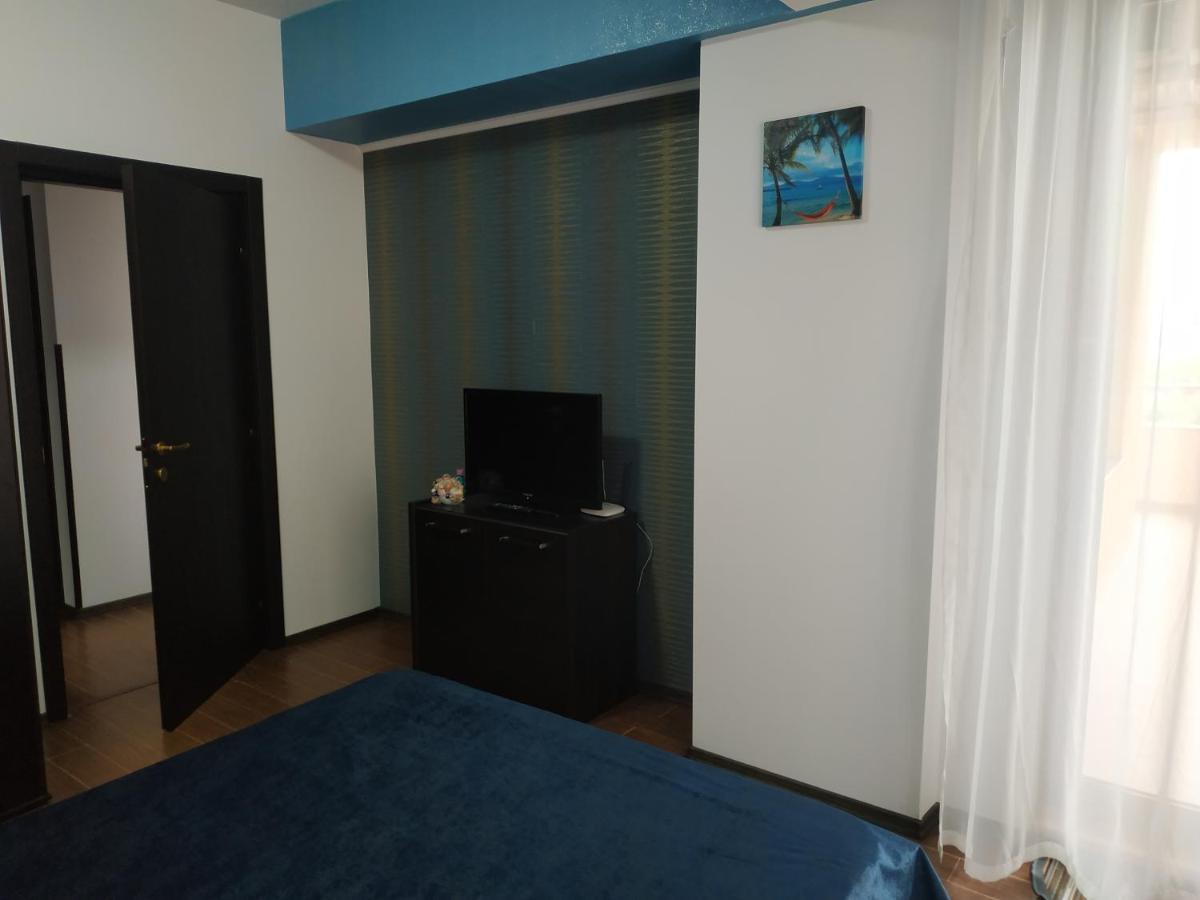 Apartment Cristina Iris *